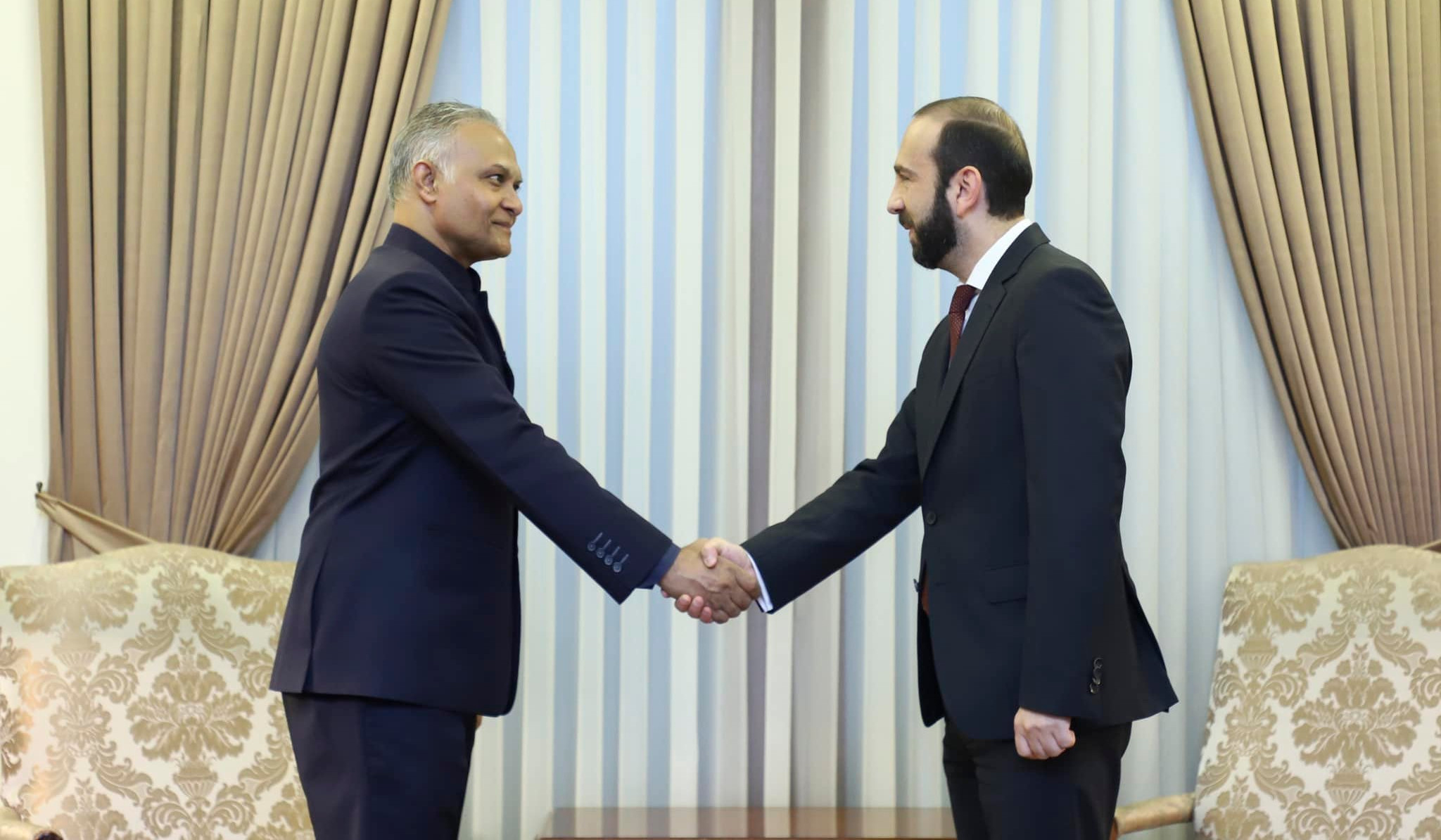 Секретарь Западного управления МИД Индии в Армении Санджай Верма прибыл в МИД РА