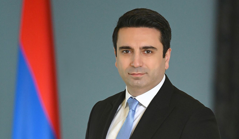 Наш долг - достичь верховенства права и закона: Ален Симонян направил поздравительное послание по случаю Дня Конституции