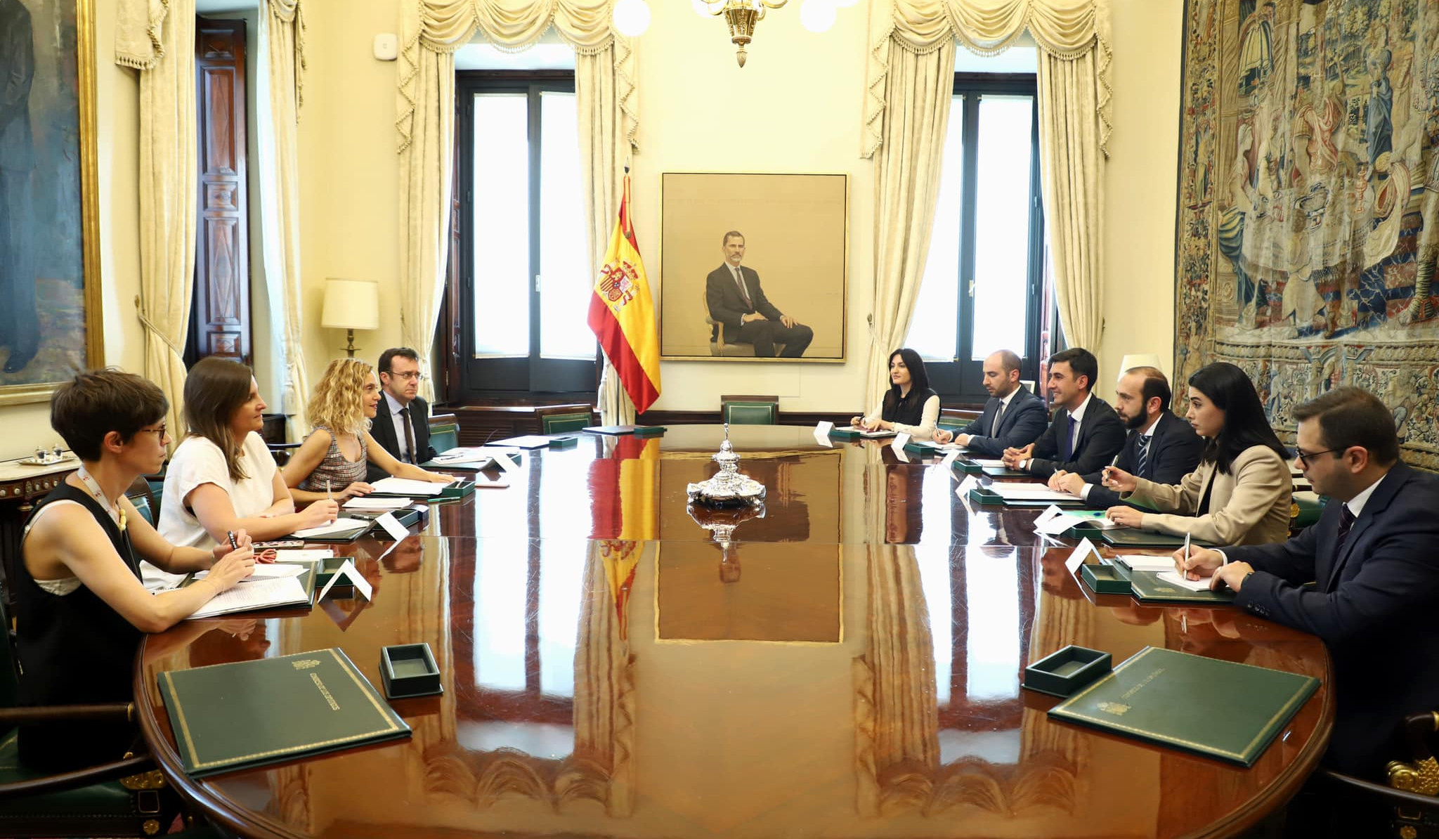 Meeting of Minister of Foreign Affairs of Armenia with President of Congress of Deputies of Kingdom of Spain