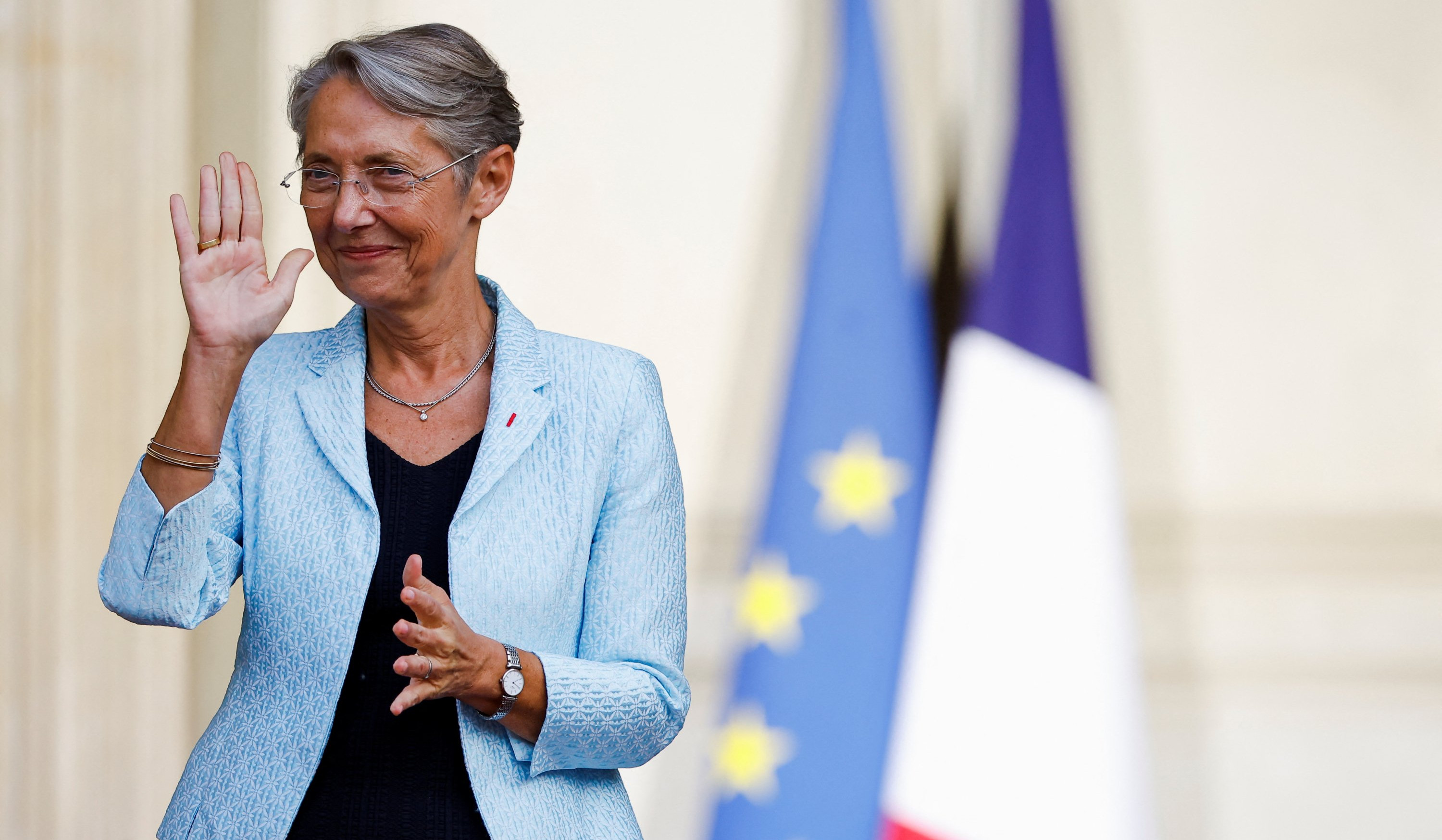 Ֆրանսիայի վարչապետն իր կառավարության առաջնահերթությունների շարքում նշել է պաշտպանական և էներգետիկ ոլորտները