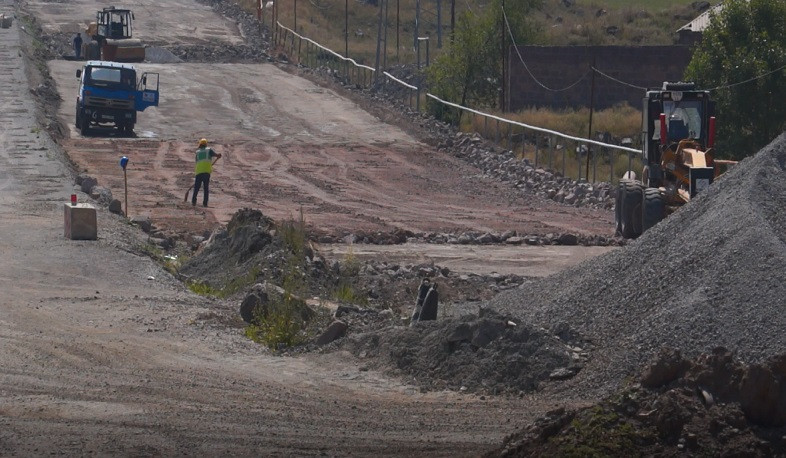 Կապահովվի Վերին Խոտանանը շրջանցող ավտոճանապարհի կառուցումը