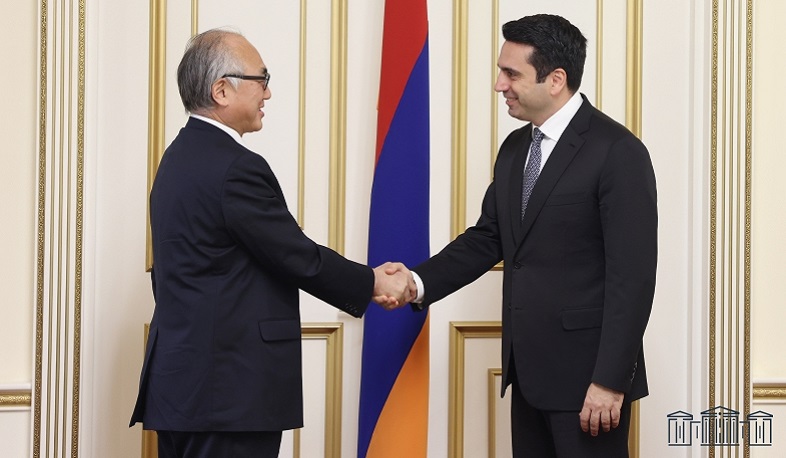 Alen Simonyan Yaponiya səfirini qəbul etdi