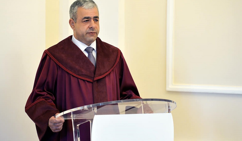 В резиденции президента Армении состоялась церемония приведения судей к присяге