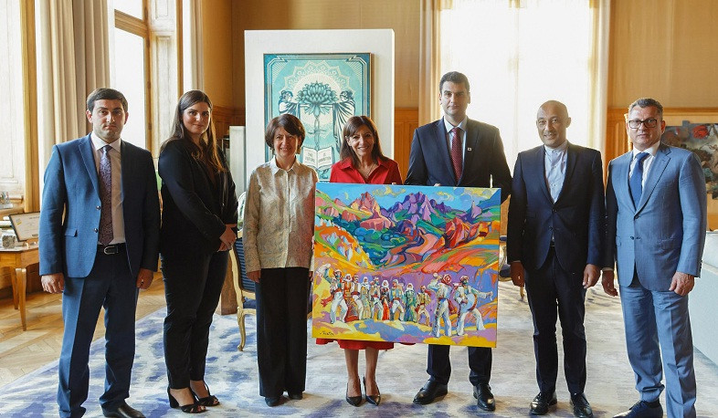 Երևանն ու Փարիզը վերահաստատում են իրենց երկարատև և ամուր կապերը. Հրաչյա Սարգսյանը հանդիպել է Անն Իդալգոյի հետ