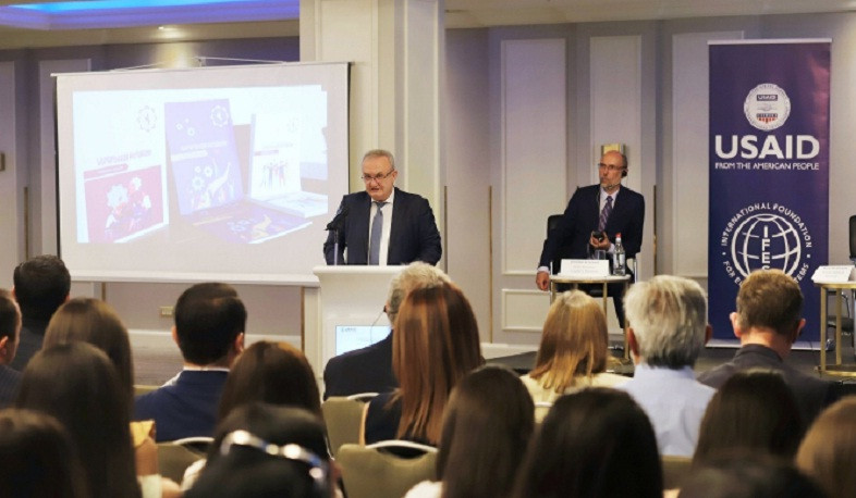 «Ներգրավված քաղաքացի» համալսարանական դասընթացի մասնակիցները ստացել են վկայականներ