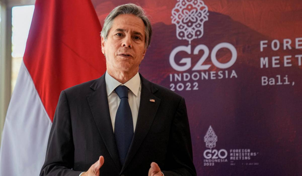 Блинкен выразил обеспокоенность главе МИД Китая тем, что КНР поддерживает Россию