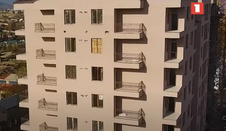 Artsaxda 377 ailə mənzil aldı