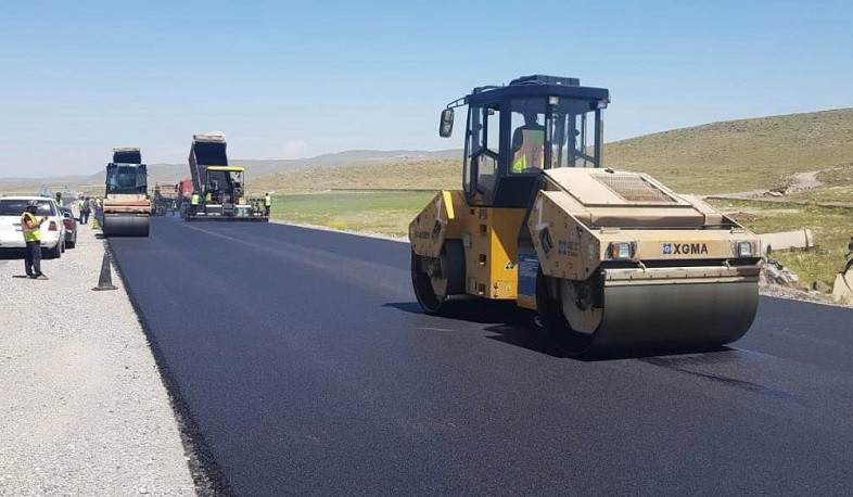 «Ճանապարհային դեպարտամենտի» և ԱԶԲ-ի ներկայացուցիչները հետևել են Հյուսիս-հարավի Թալին-Լանջիկ հատվածի շինարարությանը