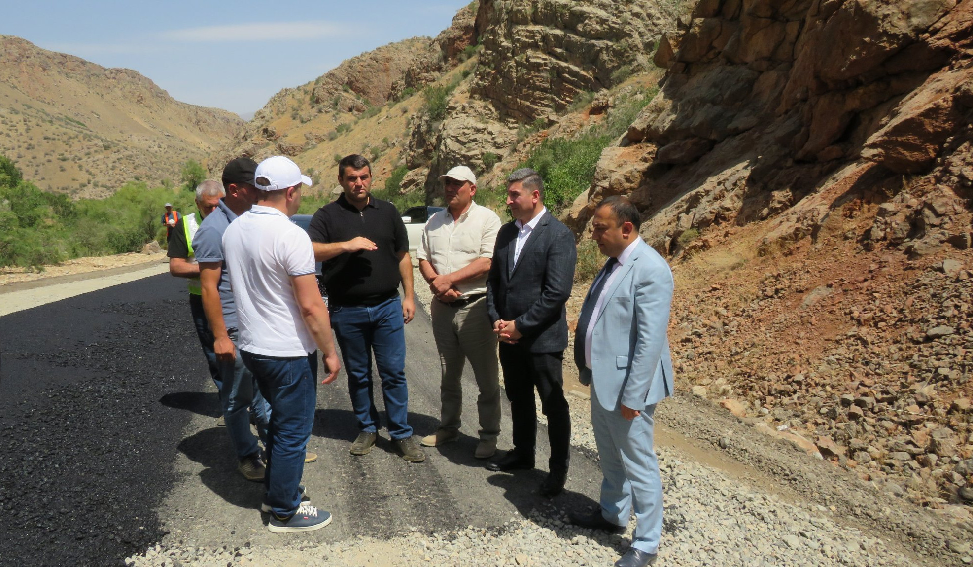 ՏԿԵ նախարարը Վայոց ձորում հետևել է սուբվենցիոն ծրագրերով և պետբյուջեի միջոցներով իրականացվող աշխատանքներին