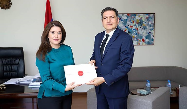 Ambassador of Albania handed over a copy of her credentials to Deputy Minister of Foreign Affairs of Republic of Armenia