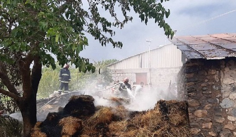 Հրդեհ Սևան քաղաքում. այրվել է անասնակեր