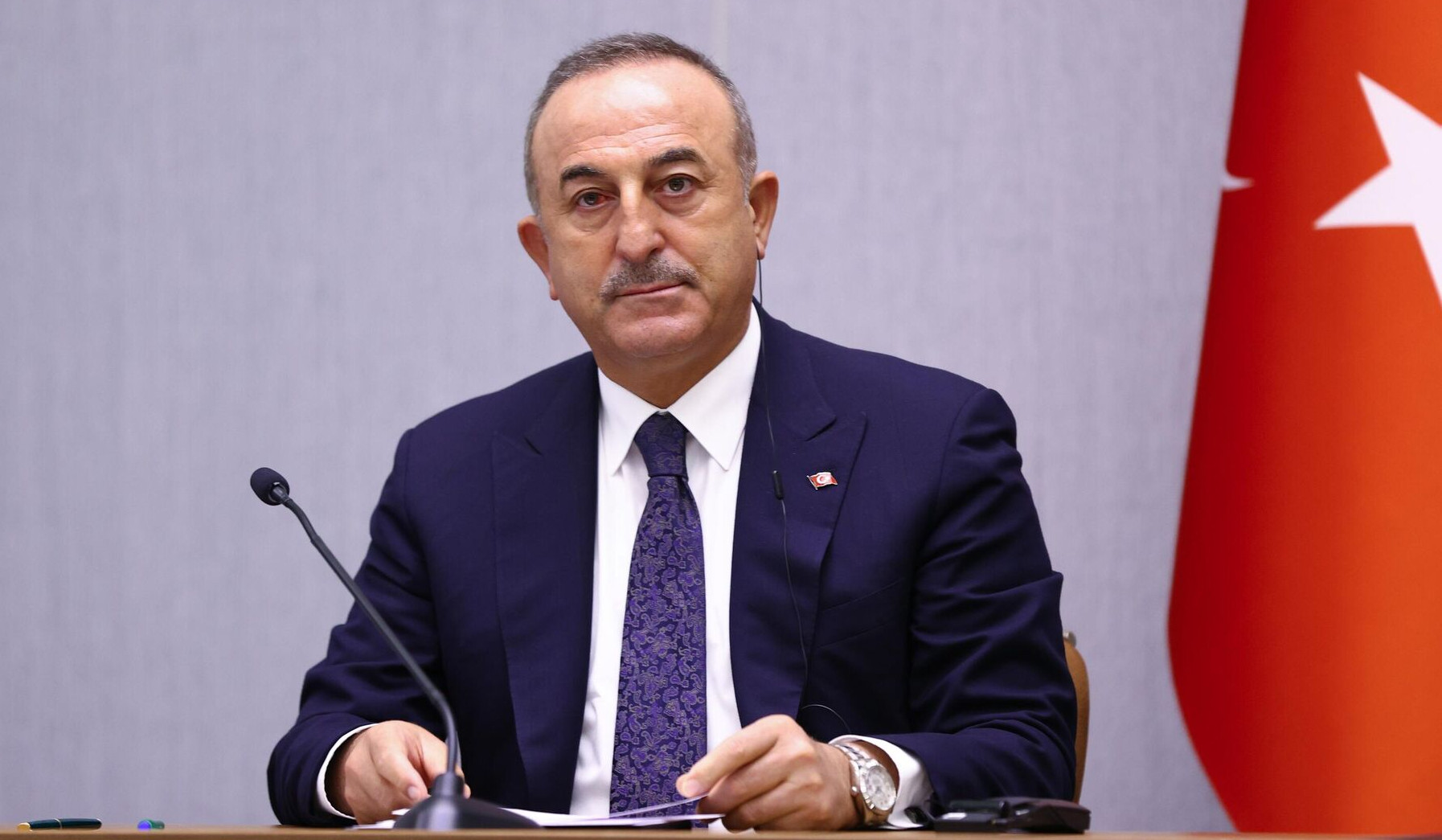 Турция ждет от Армении конкретных шагов по нормализации отношений, одних слов недостаточно: Чавушоглу