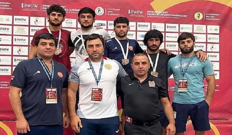 Ազատոճային ըմբիշները 4 մեդալ են նվաճել Լեհաստանի միջազգային մրցաշարում