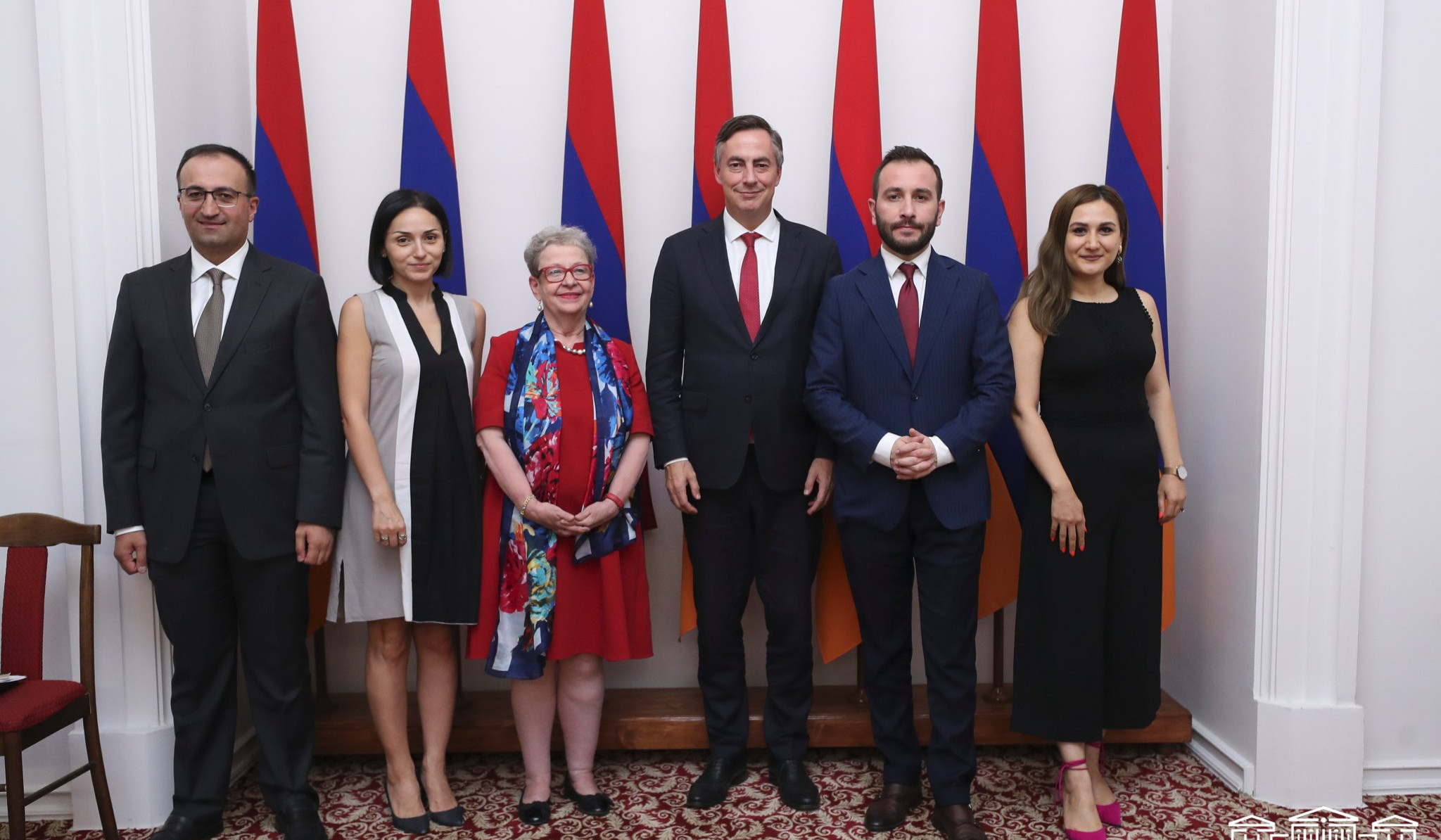 ԱԺ պատգամավորները Դեյվիդ Մքալիսթերի հետ քննարկել են Հայաստանում ժողովրդավարական բարեփոխումների ընթացքը