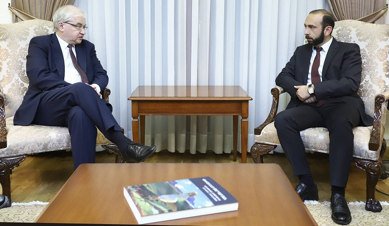 Арарат Мирзоян и российский сопредседатель Минской группы ОБСЕ обсудили вопросы, связанные с нагорно-карабахским конфликтом
