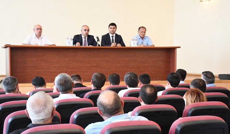 Արմավիրի մարզպետը խորհրդակցության ժամանակ անդրադարձել է գյուղմթերքի իրացման գործընթացին և առկա խնդիրներին