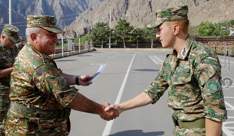 Զորամասերից մեկում տեղի է ունեցել զորացրման հանդիսավոր արարողություն