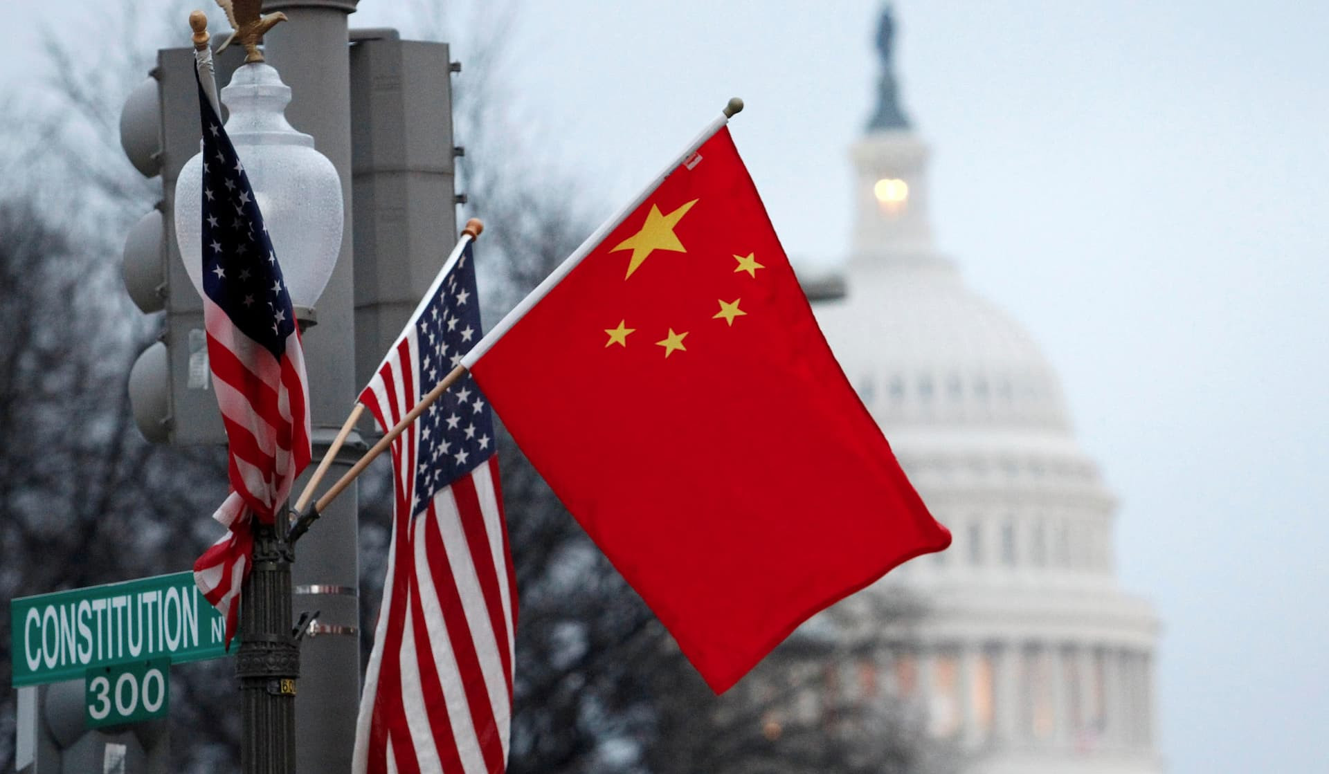 США будут поддерживать каналы общения с Китаем, чтобы избежать эскалации: Блинкен