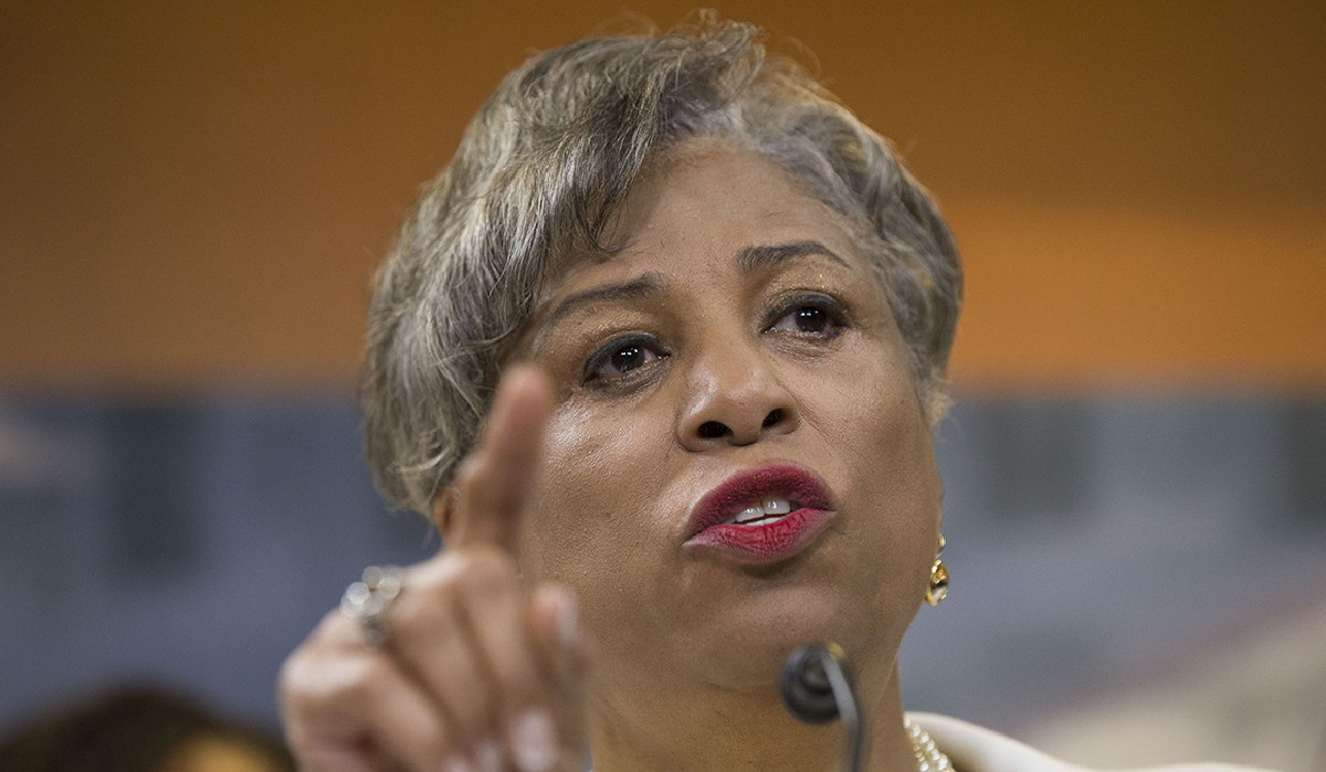 Конгрессмен США Бренда Лоуренс резко осудила действия Азербайджана в Арцахе