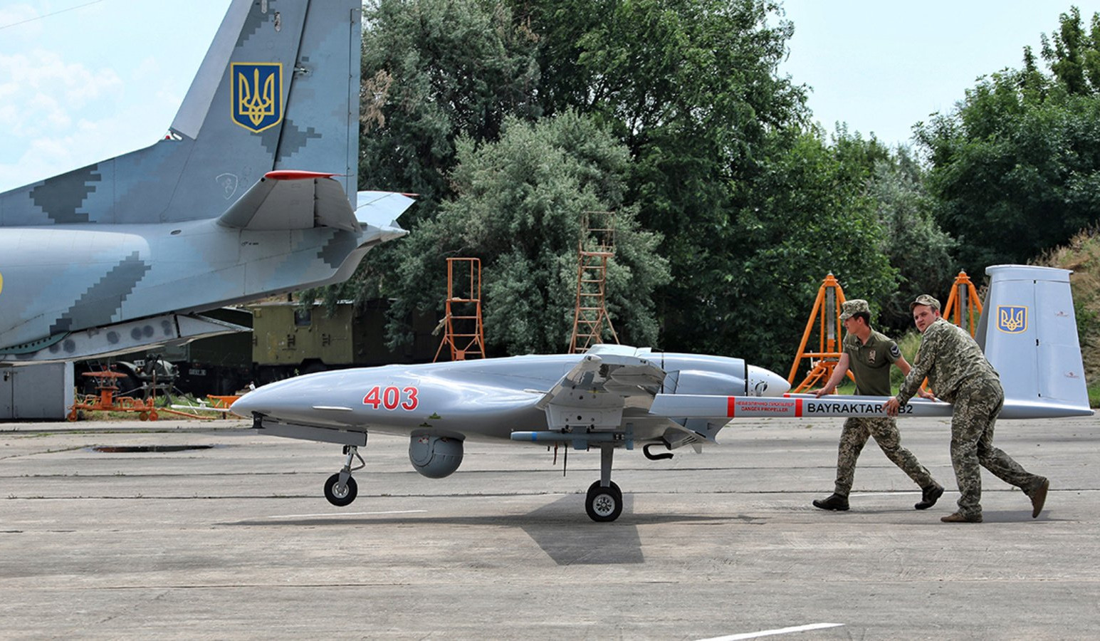 «Բայրաքթարների» գործարանի գործարկումը հնարավոր է մինչև 2023-ի վերջը. Թուրքիայում Ուկրաինայի դեսպան