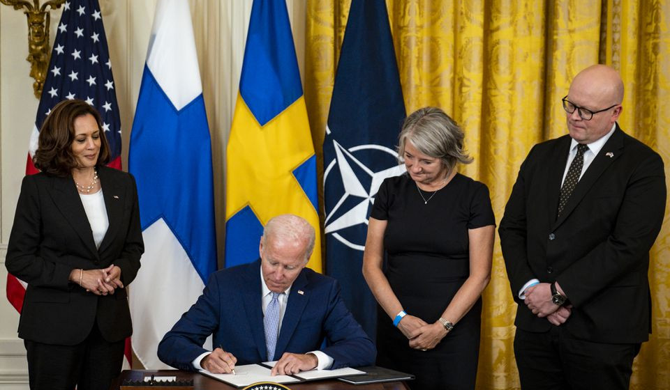 Biden signs documents of U.S. support for Sweden, Finland to join NATO