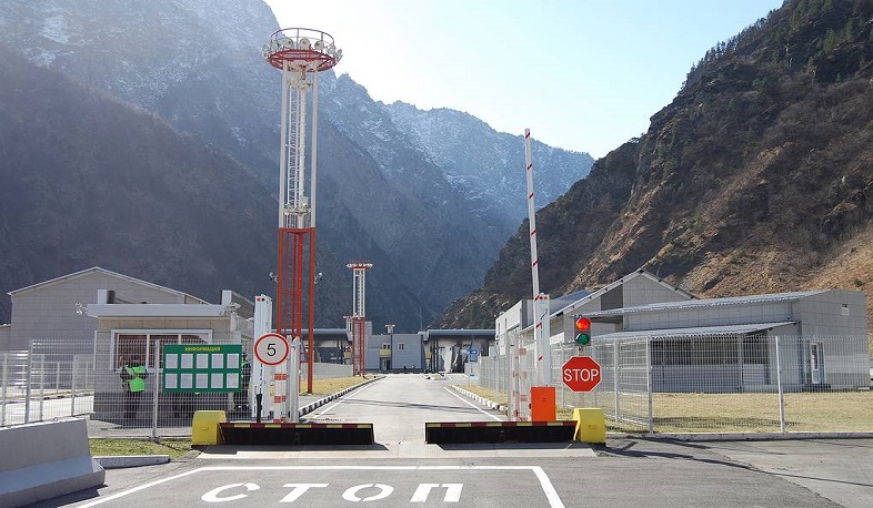 Շարունակում ենք աշխատանքը ռուս գործընկերների հետ, որպեսզի տարբեր ուղղություններով մեծացնենք Վերին Լարսի թողունակությունը. Քերոբյան