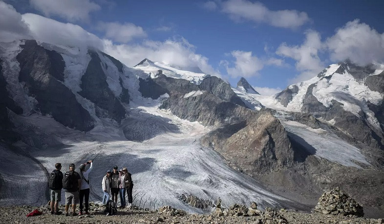Из-за таяния ледников Италия, Франция и Швейцария вынуждены закрывать находящиеся здесь летние горнолыжные курорты