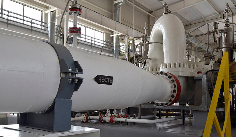 Kazakhstan to start oil sales via Azeri pipeline to bypass Russia, Reuters