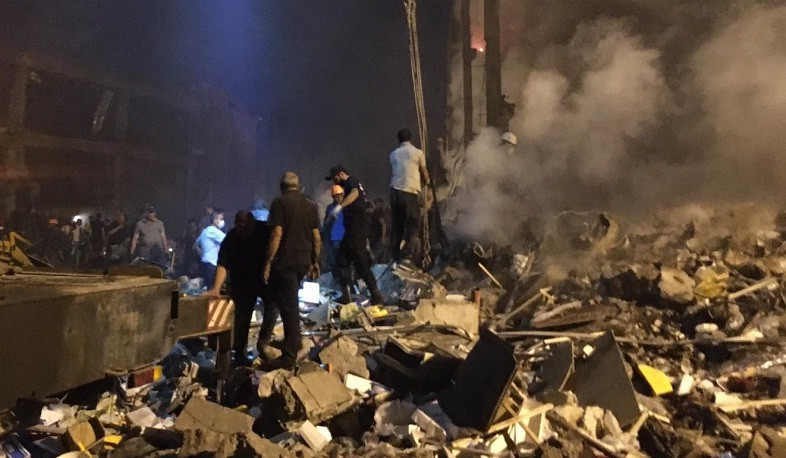 Спасатели извлекли из-под завалов еще одно тело: число погибших достигло до 8