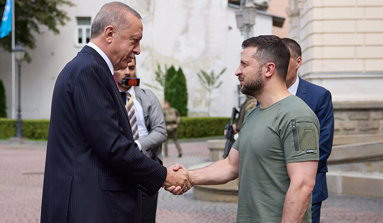 Визит президента Турции в Украину — мощный сигнал поддержки со стороны такой могущественной страны: Зеленский