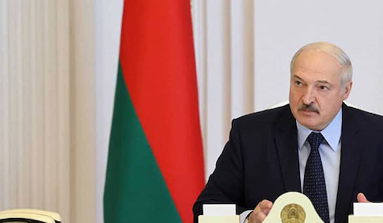 Лукашенко поздравил народ Украины с Днем Независимости