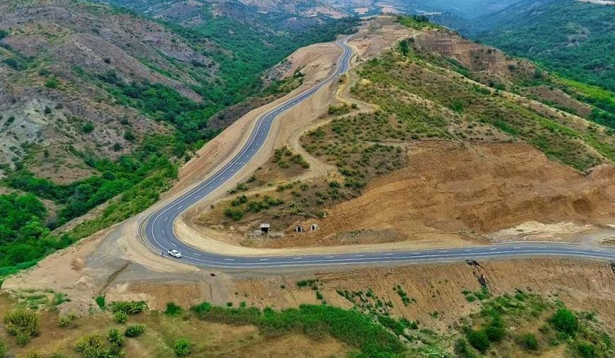 Artsaxı Ermənistana brləşdirən yol Berdzor alternativ marşrutu ilə həyata keçirilir