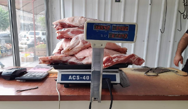 ՍԱՏՄ տեսուչները այցելել են իրացման ցանցի 42 կազմակերպություն, կասեցրել 285,7 կգ մսի վաճառքը