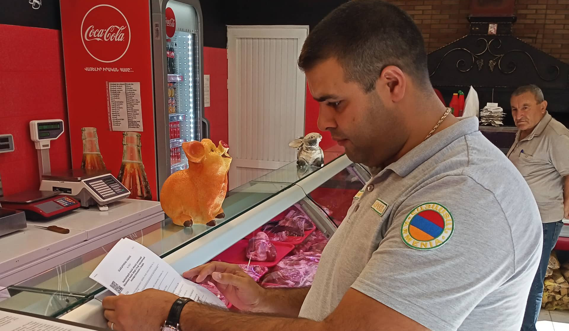 ՍԱՏՄ տեսուչներն այցելել են իրացման 46 կազմակերպություն, կասեցրել 365 կգ մսի վաճառք