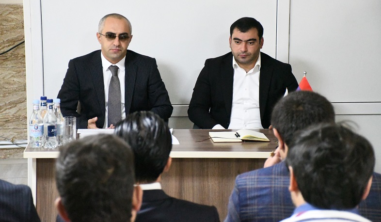 Արմավիրի մարզպետի գլխավորությամբ քննարկվել է սուբվենցիոն ծրագրերի ընթացքը