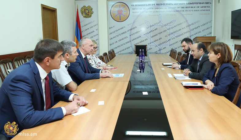 Նարեկ Մկրտչյանը և Բելառուսի դեսպանը քննարկել են աշխատանքի և սոցիալական պաշտպանության ոլորտին առնչվող հարցեր