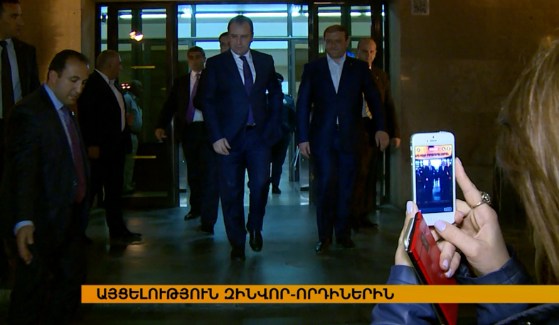 1700 ժամկետային զինծառայողի հարազատներ մեկնել են զորամասեր՝ այցելության