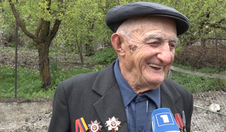 Grandpa Gvidon celebrates Victory Day