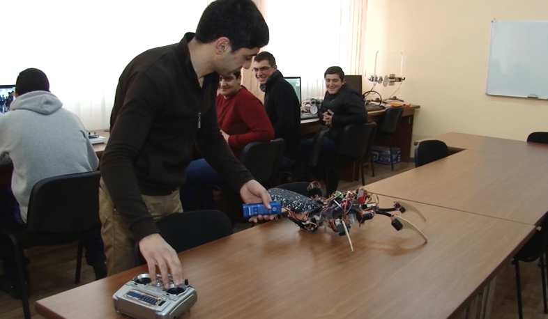 Հայ դպրոցականները մինի ռոբոտներ են ստեղծում
