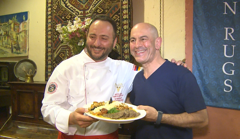 Հայկական խոհանոցը տեղով ուրախություն է. Սայմոն Մուջամդարը Երևանում է