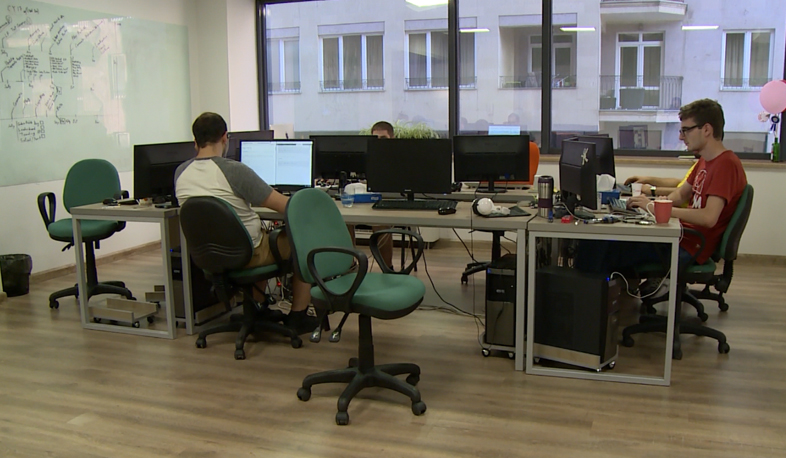 SoloLearn wins yearly 100 thousand USD Facebook award