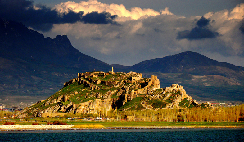 Armenian cemetery desecrated in Van region