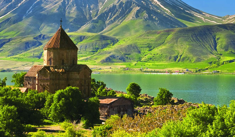 Murat Bakan against Turkish vandalism in Van