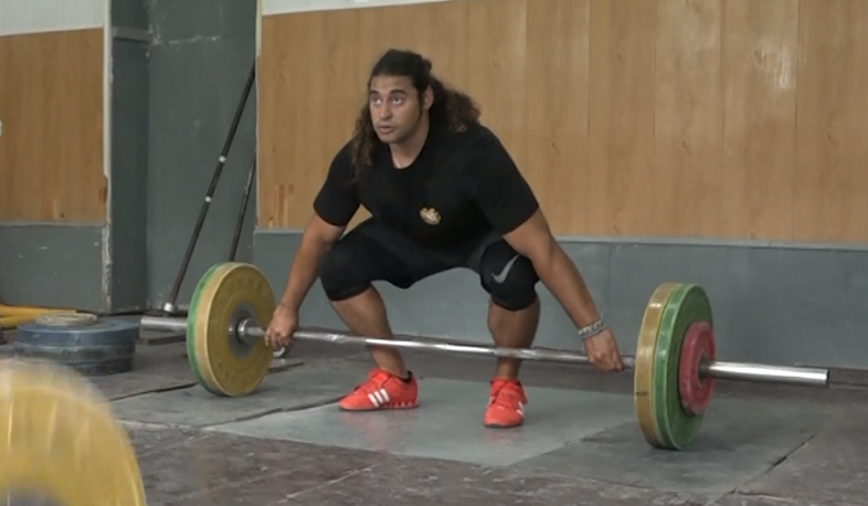 Armenian weightlifting technique in American football
