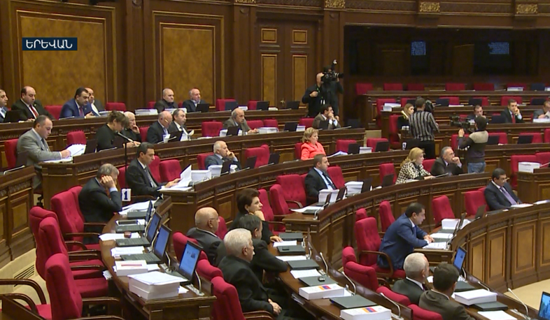 Խորհրդարանում անդրադարձել են Երևանի կենտրոնում տեղի ունեցած սպանությանը