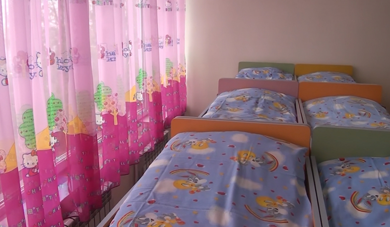 Հայ օգնության ֆոնդի նվերը սահմանամերձ քաղաքի երեխաներին