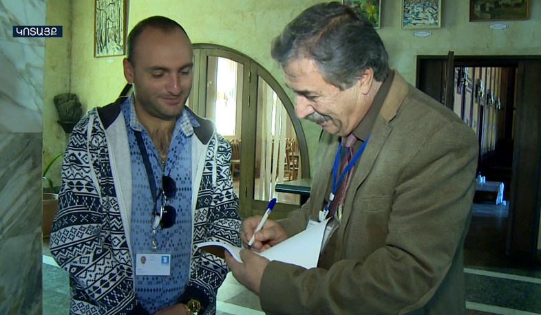 46 writers from 17 countries in Tsakhkadzor