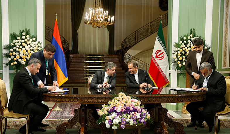 Long-awaited Armenian-Iranian agreements