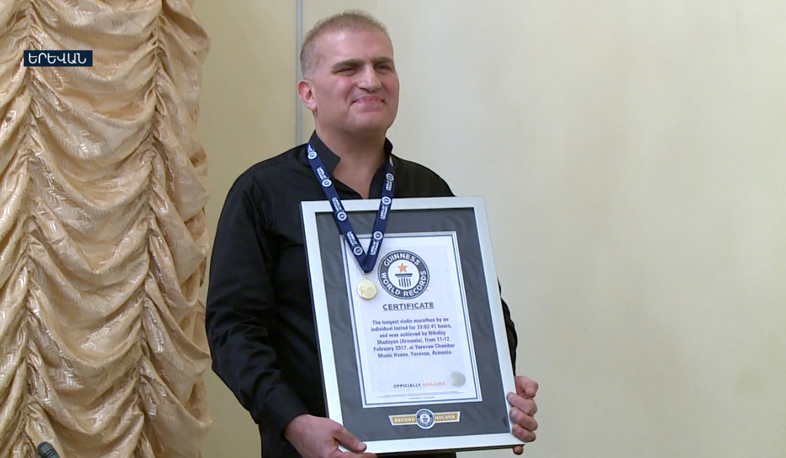 Nikolay Madoyan sets Guinness Book record