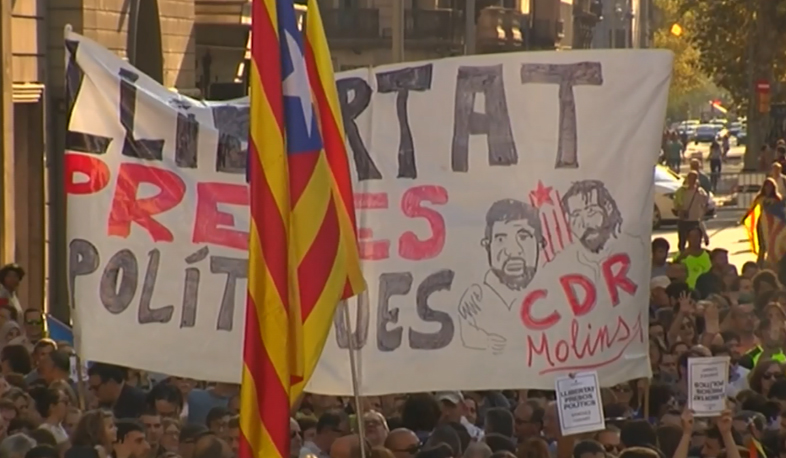 Մադրիդը զրկում է Կատալոնիային ինքնավարությունից